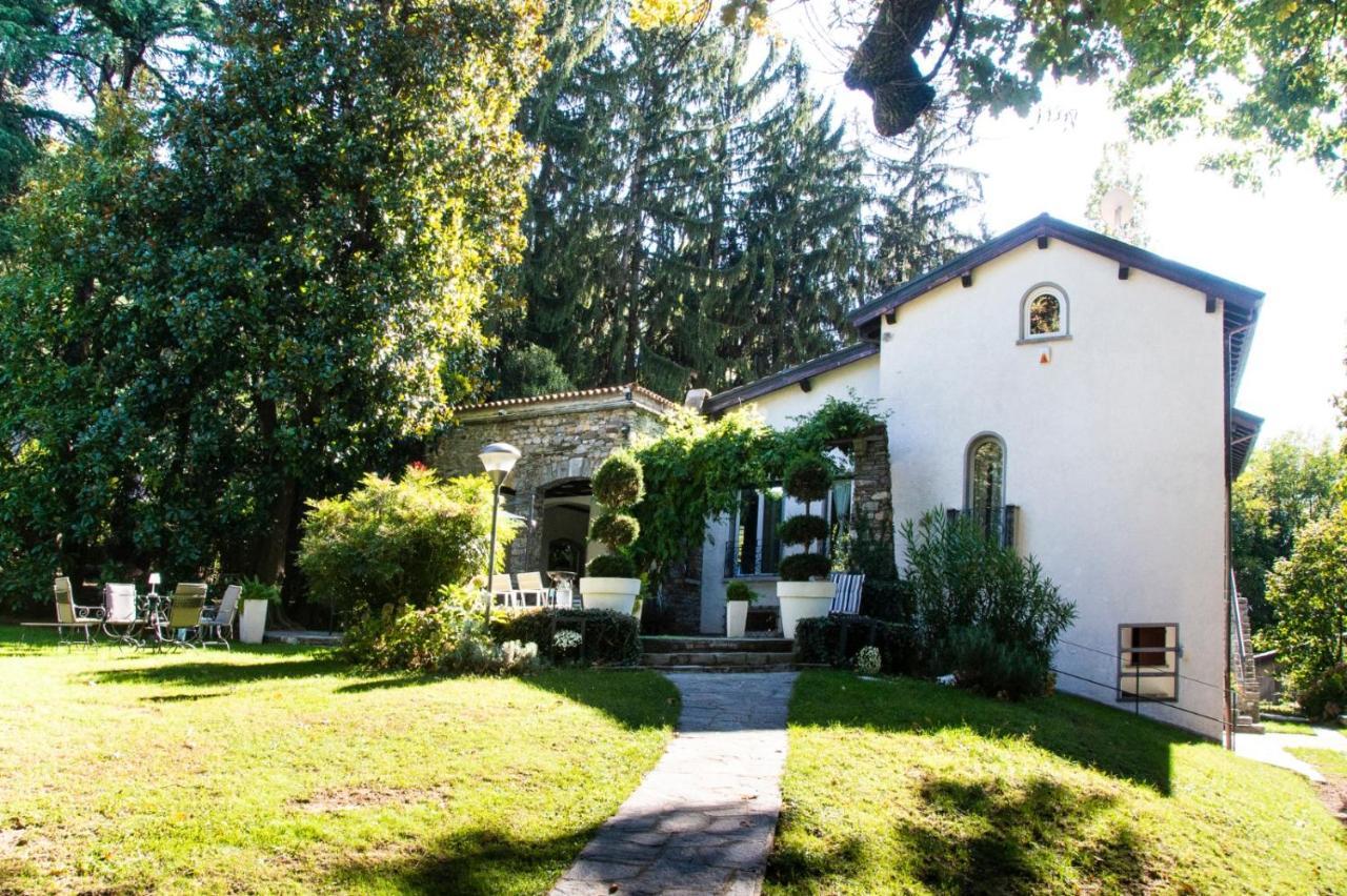 "La Selvetta" Bed And Breakfast Buguggiate 外观 照片
