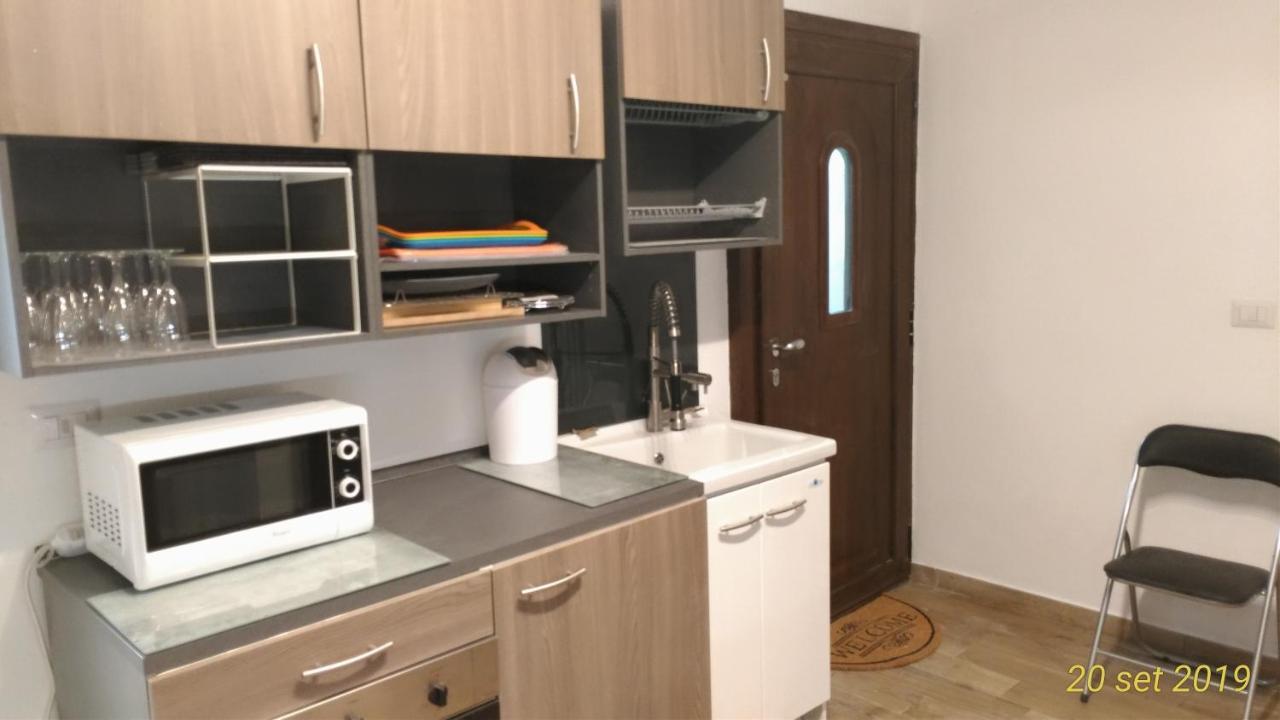 "La Selvetta" Bed And Breakfast Buguggiate 外观 照片