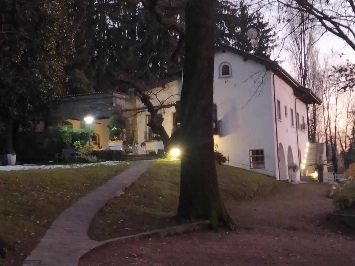 "La Selvetta" Bed And Breakfast Buguggiate 外观 照片