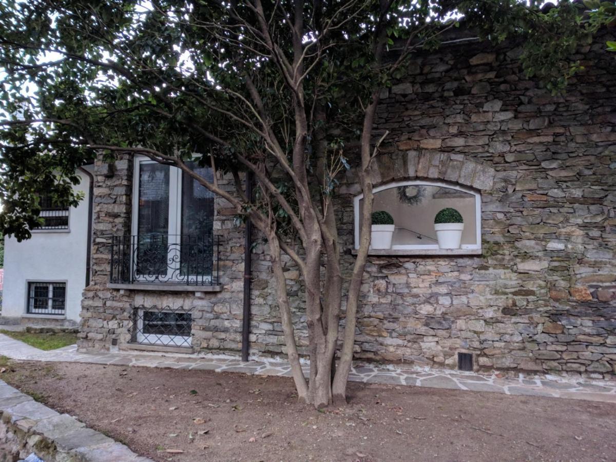 "La Selvetta" Bed And Breakfast Buguggiate 外观 照片