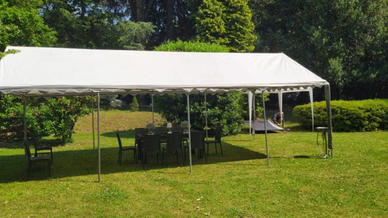 "La Selvetta" Bed And Breakfast Buguggiate 外观 照片